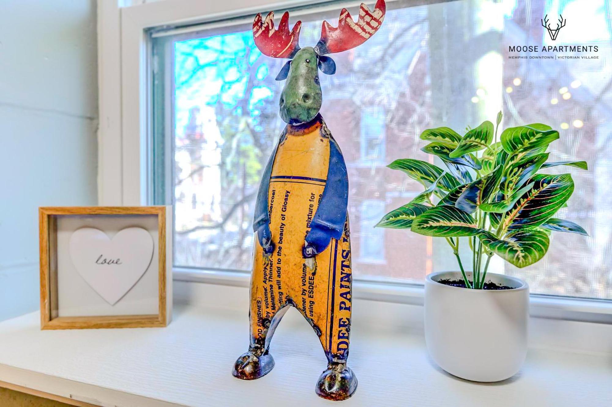 Appartamento The Moose #8 - Modern Luxe Loft With King Bed & Free Parking & Wifi Memphis Esterno foto