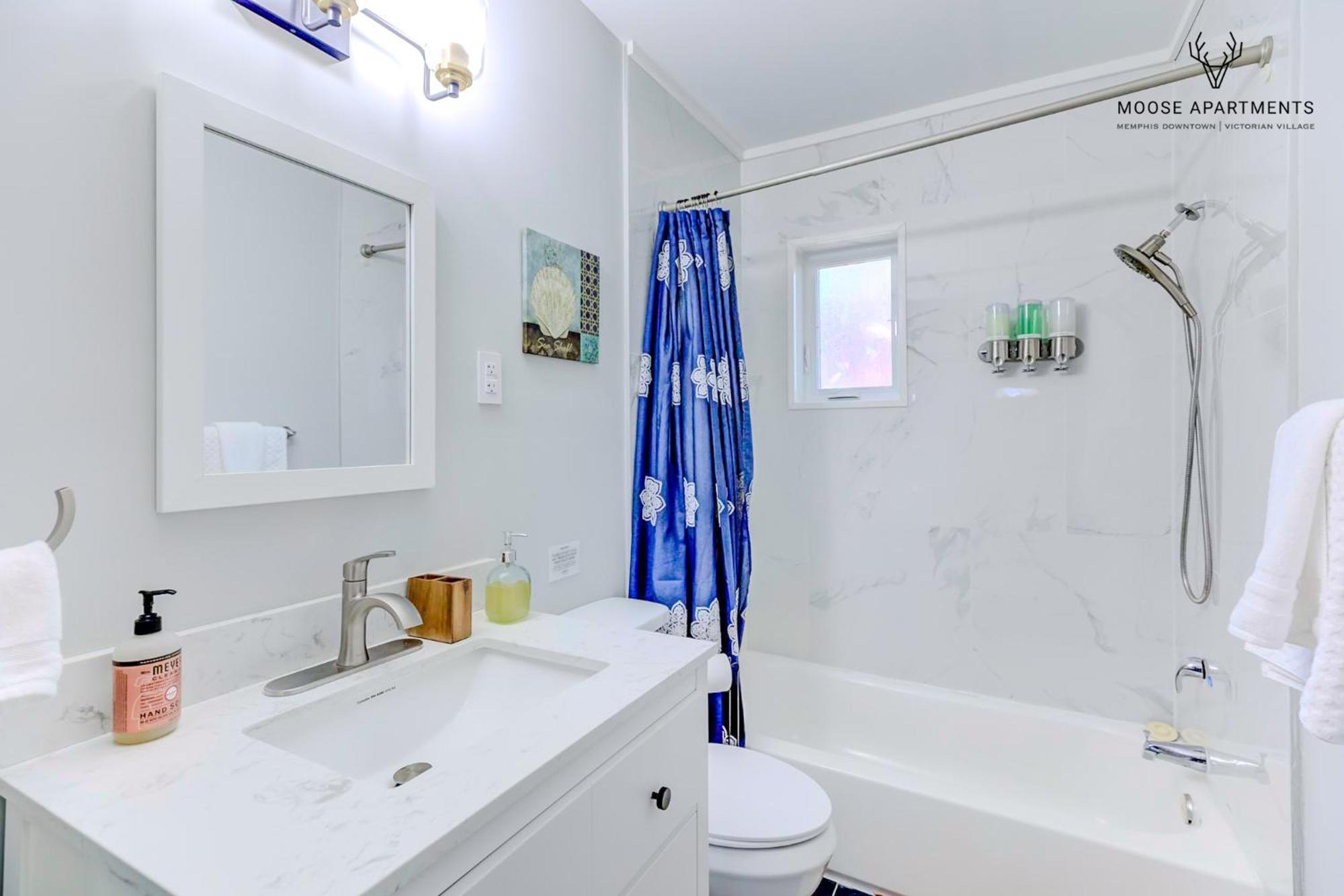 Appartamento The Moose #8 - Modern Luxe Loft With King Bed & Free Parking & Wifi Memphis Esterno foto